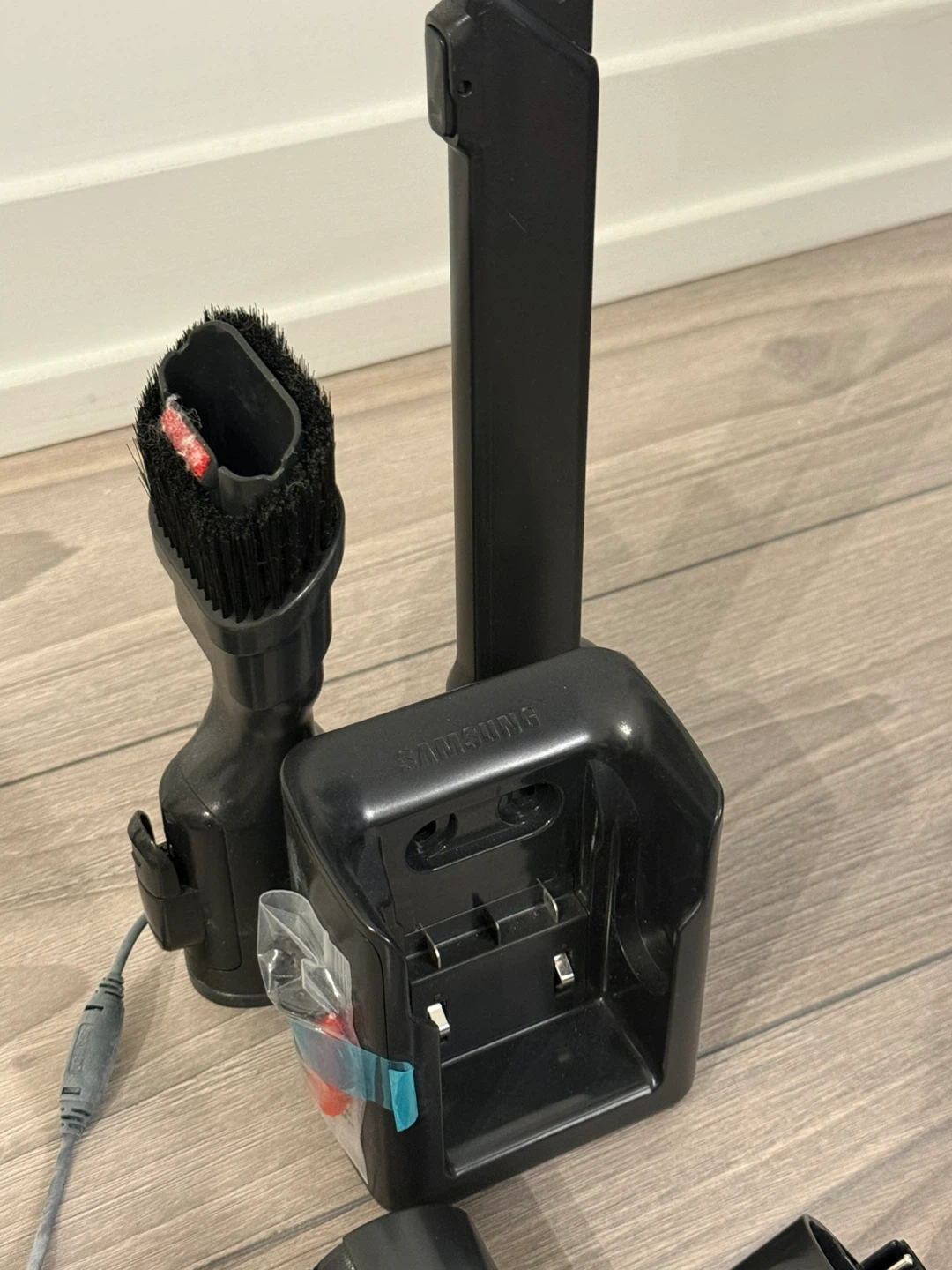 SAMSUNG Jet 60 Pet Cordless Stick Vacuum Cleaner - photo 5