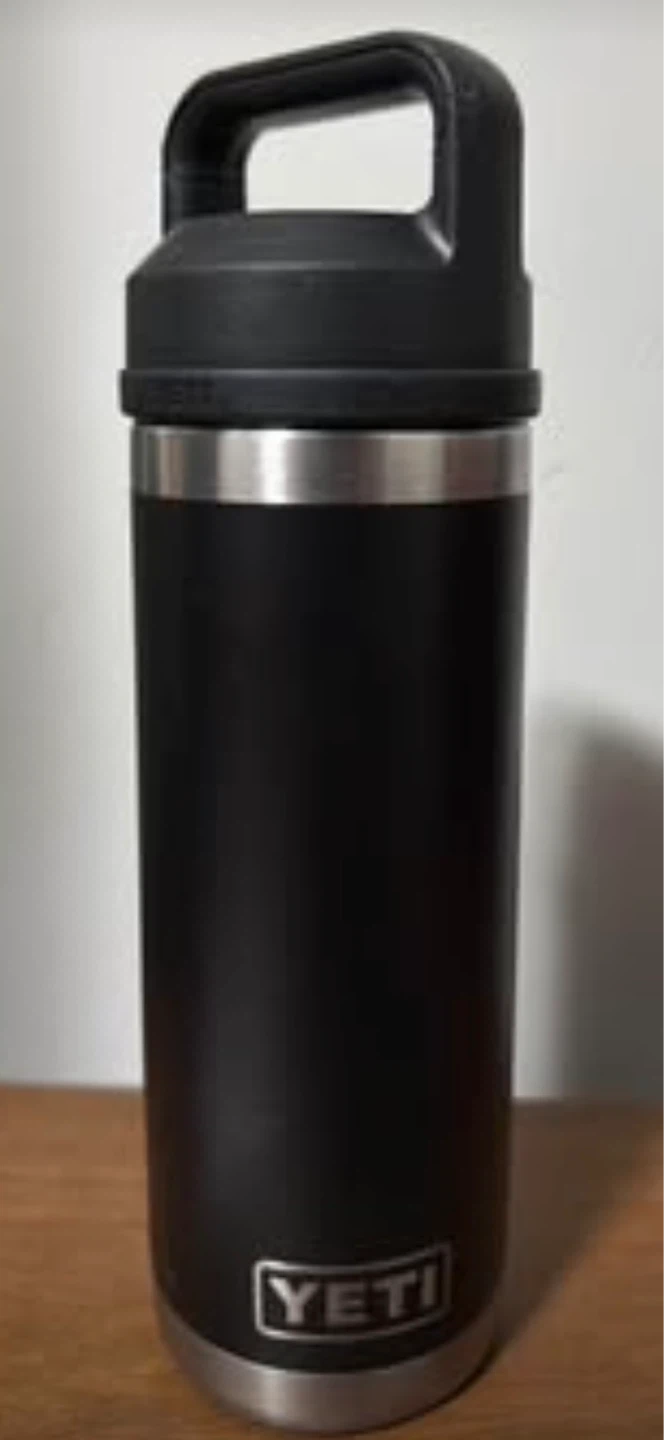 Yeti Black Rambler 26oz Bottle