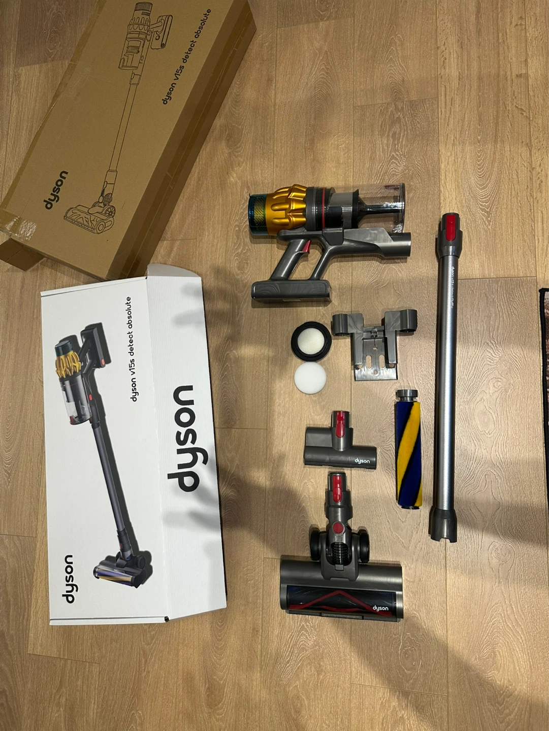 Dyson V15 Detect Absolute Cordless Vacuum