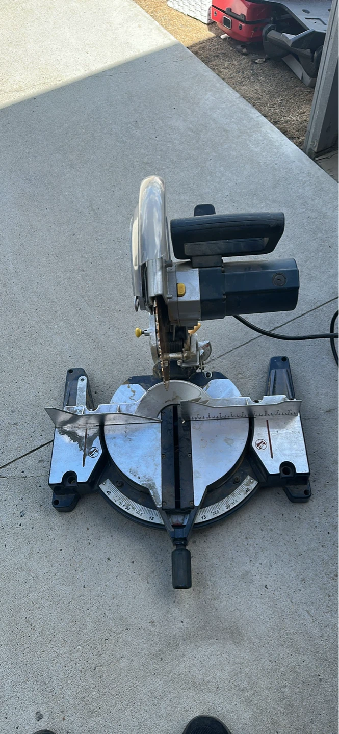 Mastercraft Compound Miter Saw