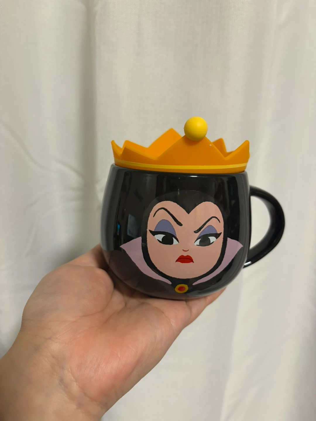 Evil Queen Disney Mug with Lid - photo 4