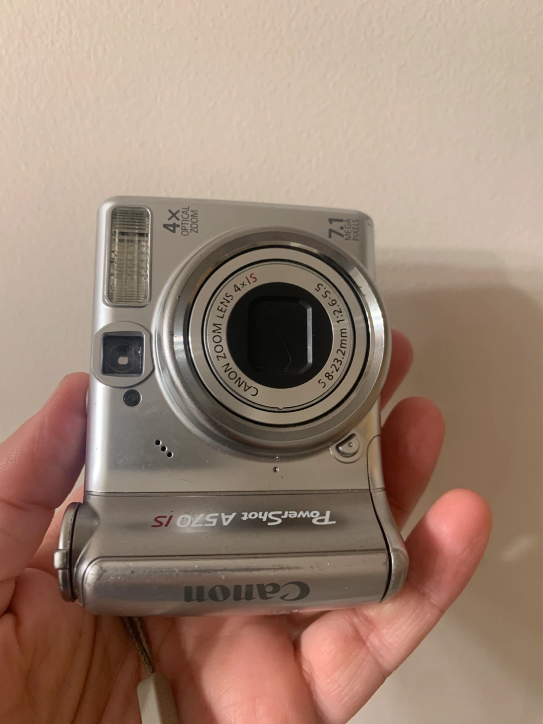 Canon PowerShot A570 IS Digital Camera - photo 4