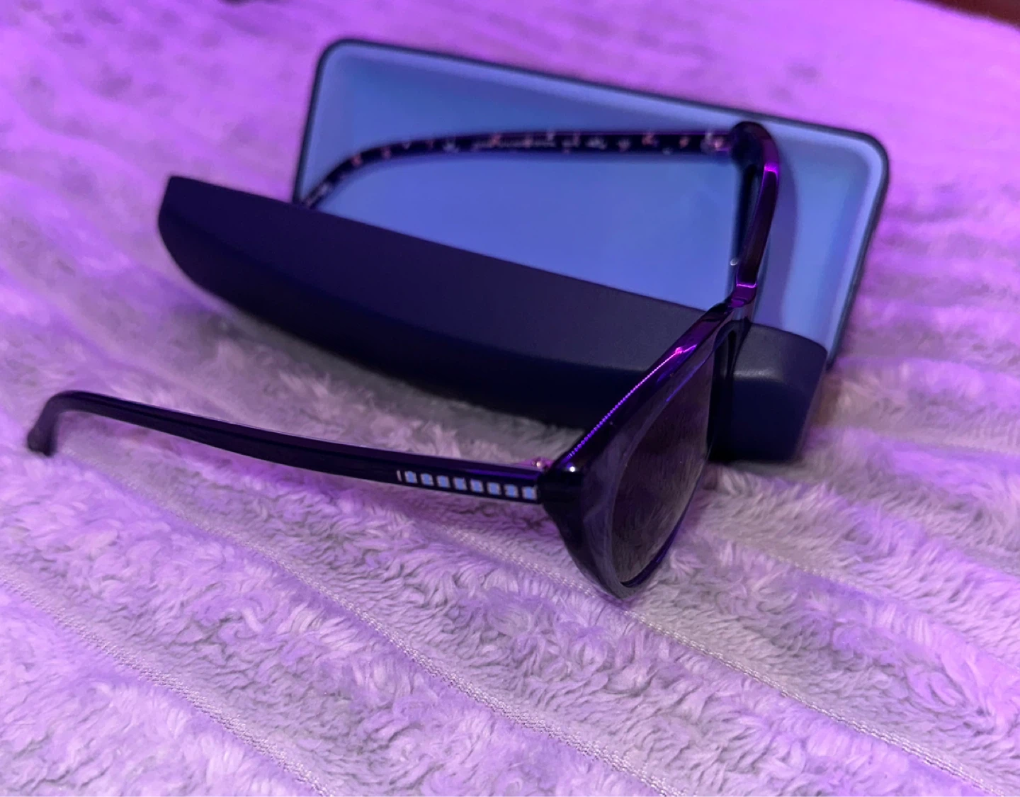 Draper James Sunglasses with Case - photo 4