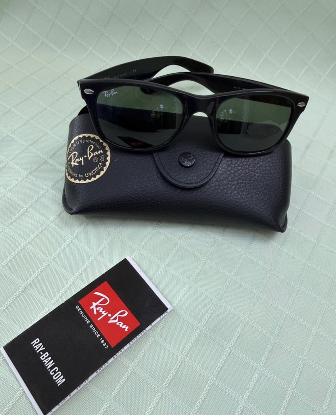 Ray-Ban New Wayfarer Sunglasses Black Frame Dark Green