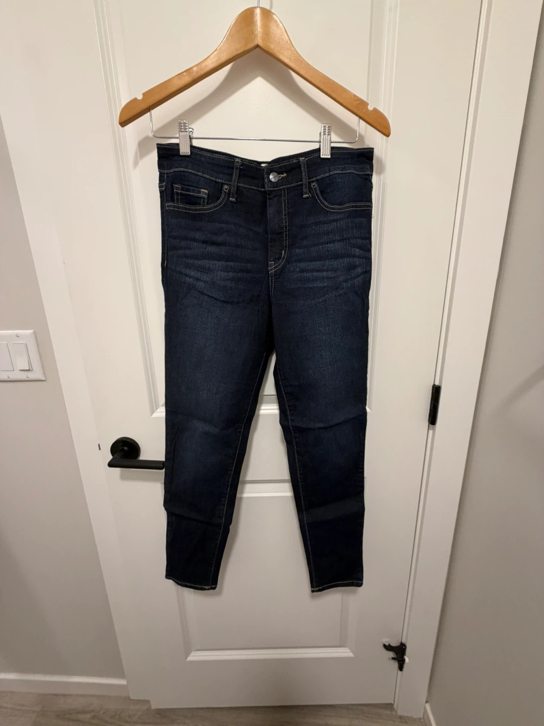 Jessica Simpson High-Rise Ankle Jeans Size 6