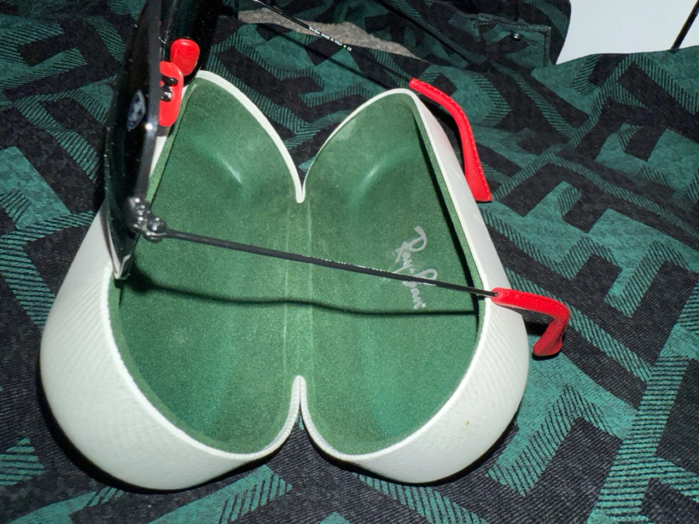 Ray-Ban Aviator Sunglasses with Case - photo 5