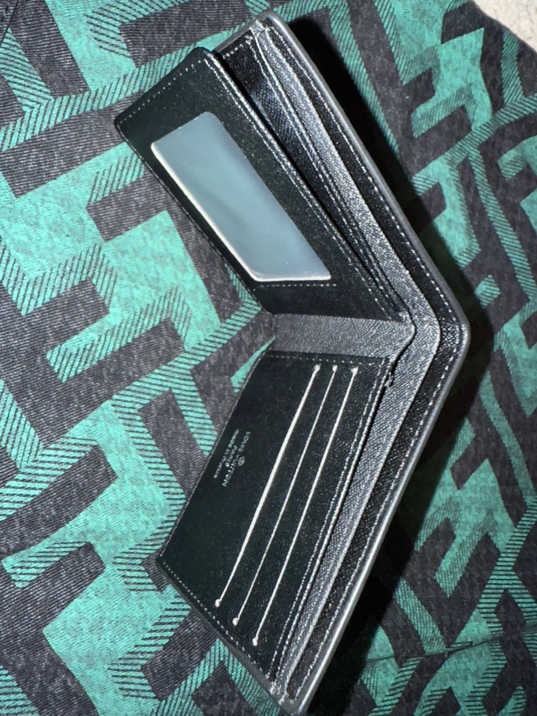 Louis Vuitton Bifold Wallet - photo 3