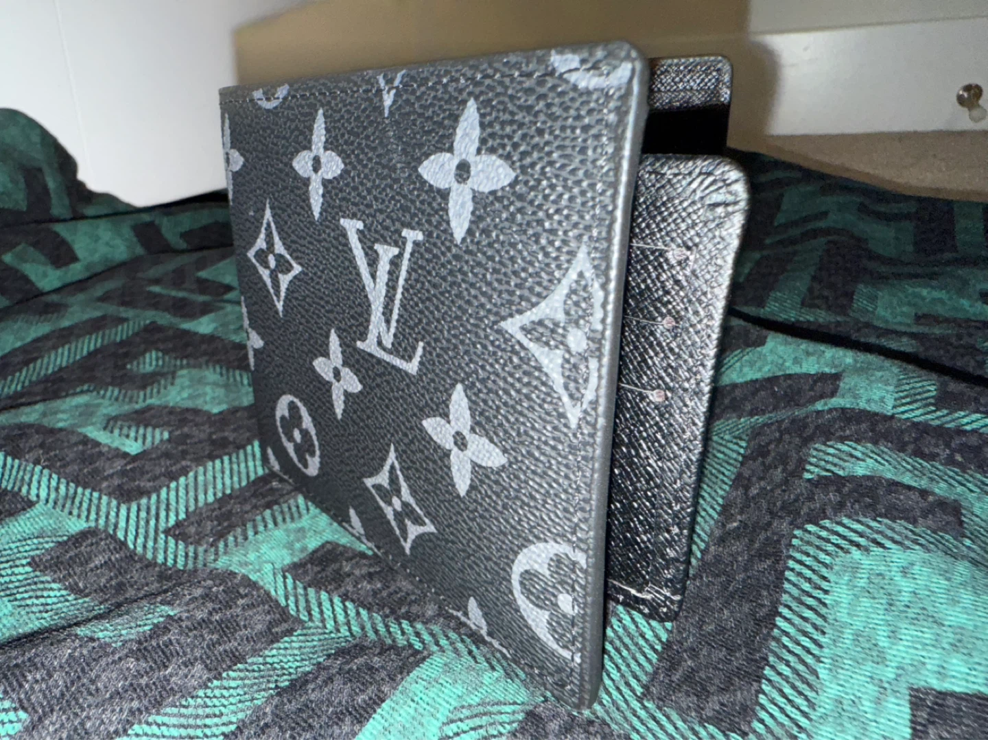 Louis Vuitton Bifold Wallet - photo 5