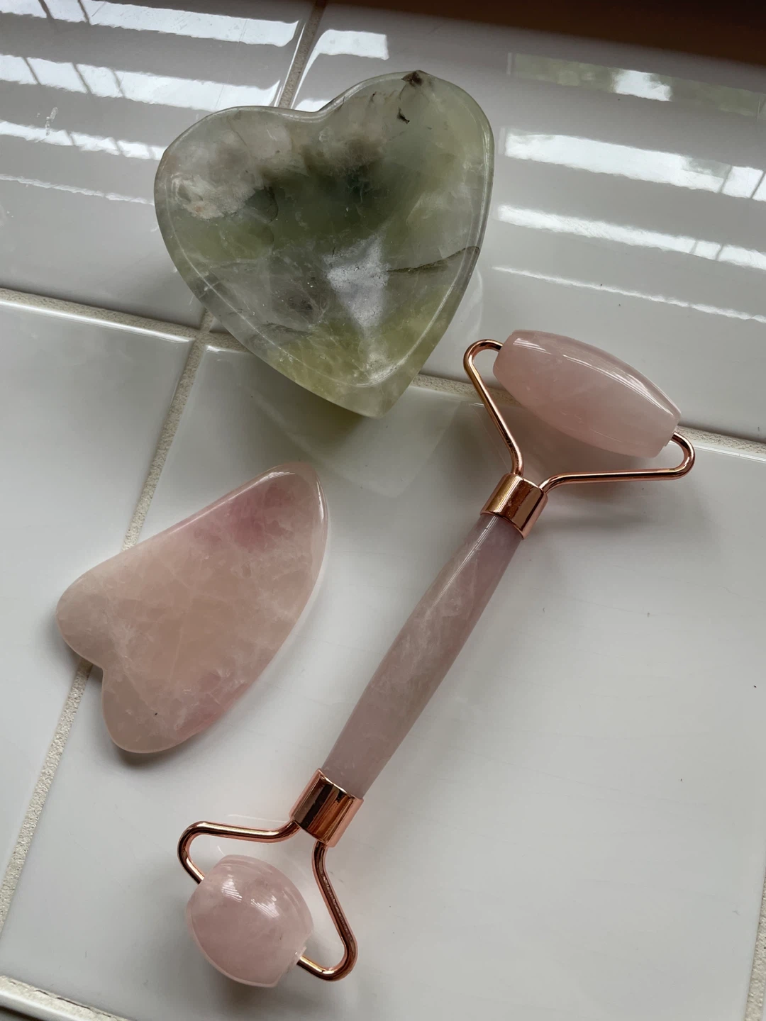 Rose Quartz Gua Sha & Jade Roller Set