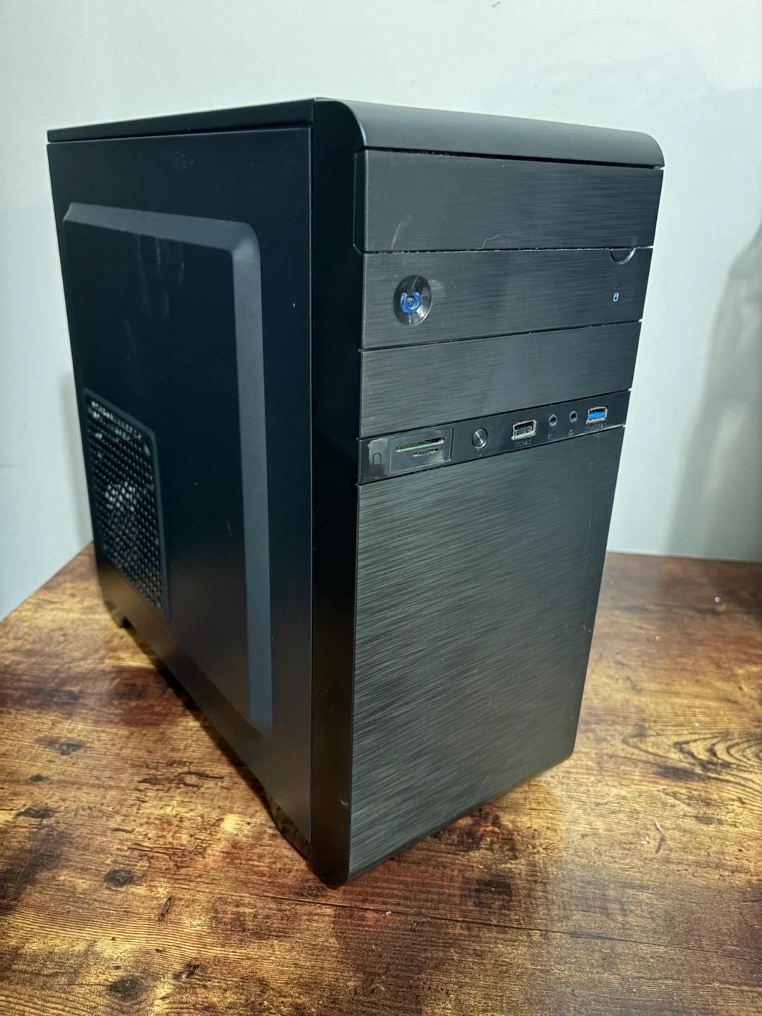 Gaming PC Ryzen 3 3300X | GTX 1650 Super | 16GB RAM | 2.25TB - photo 2