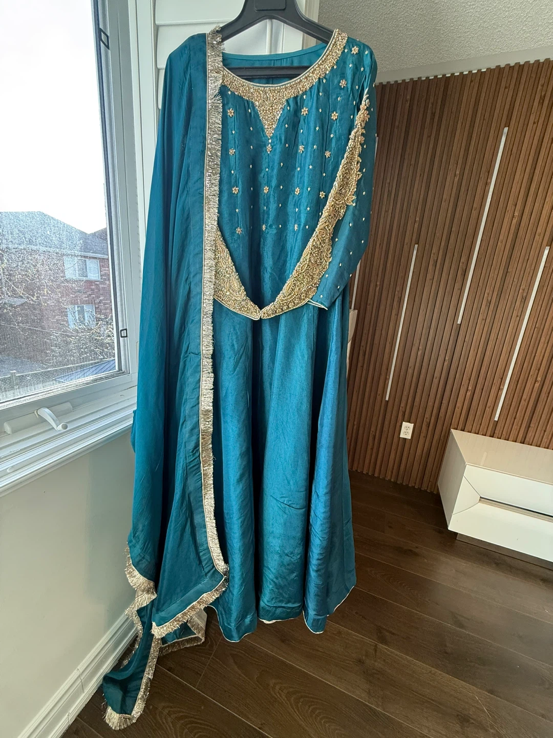 Teal Anarkali Suit with Gold Embroidery & antique handmade work - photo 3