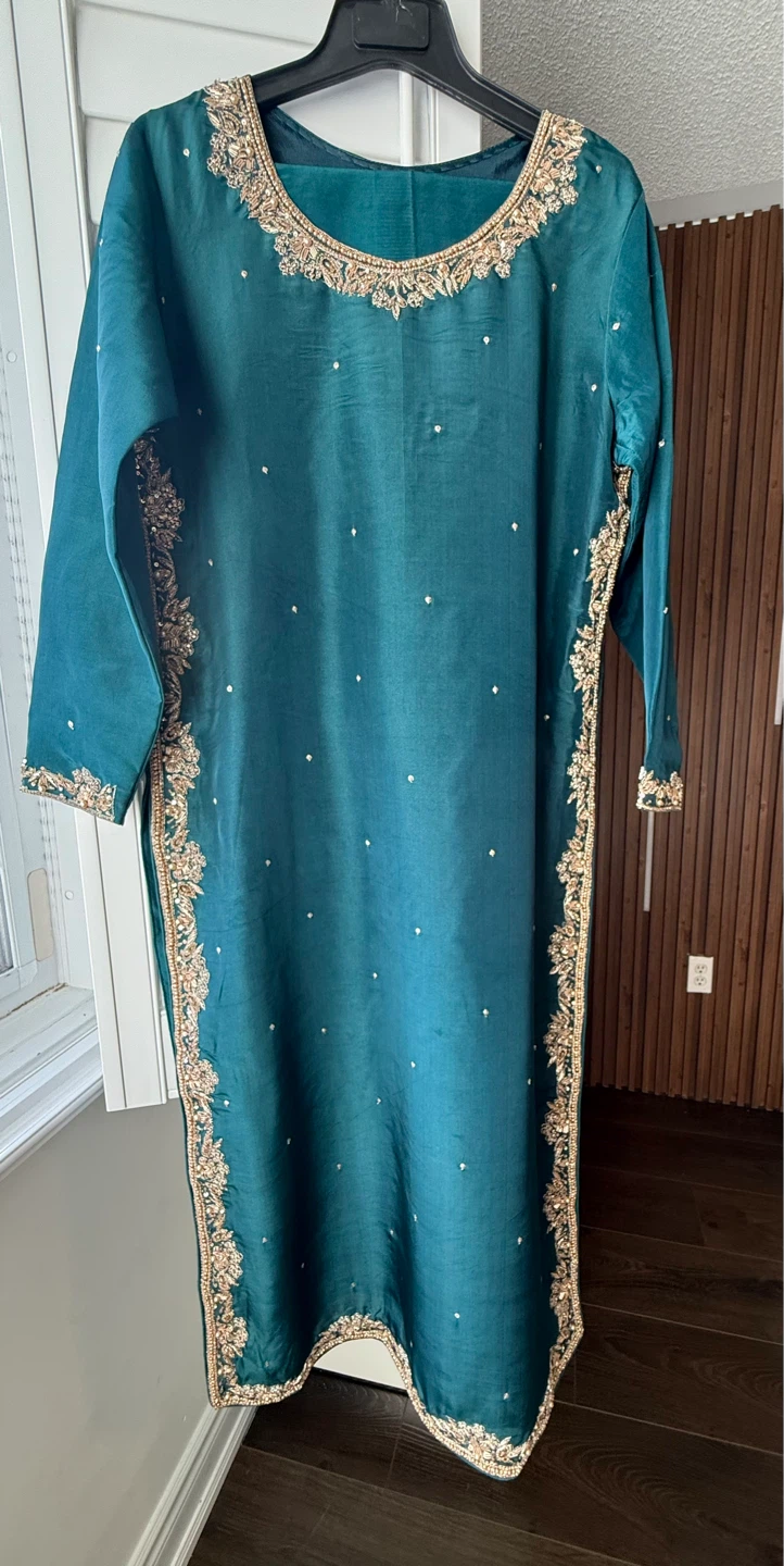 Teal Embroidered Kurti and Dupatta 3 piece set