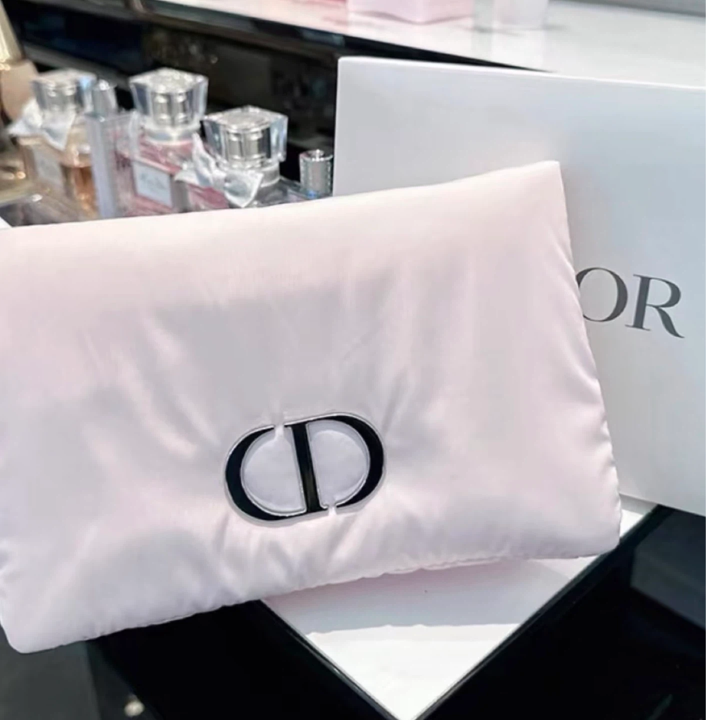 New DIOR Pink Cosmetic Makeup Puffer Pouch Bag Pink Cosmetic Bag