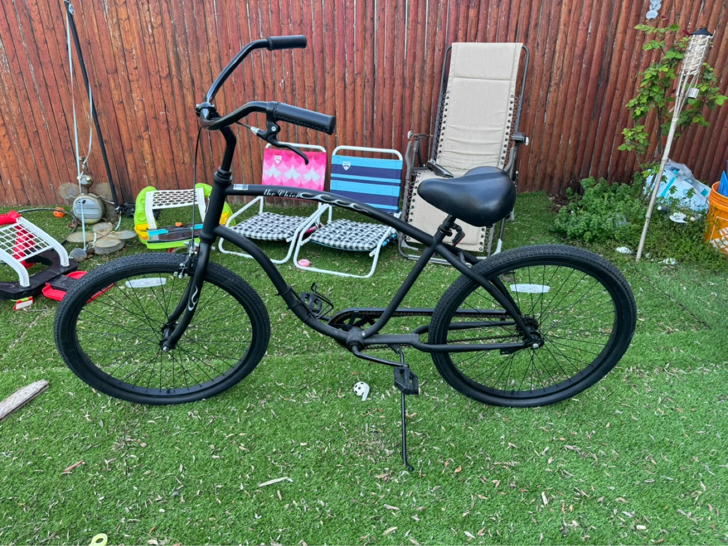 Felt "Bicycle" Cruiser Bike - Black
