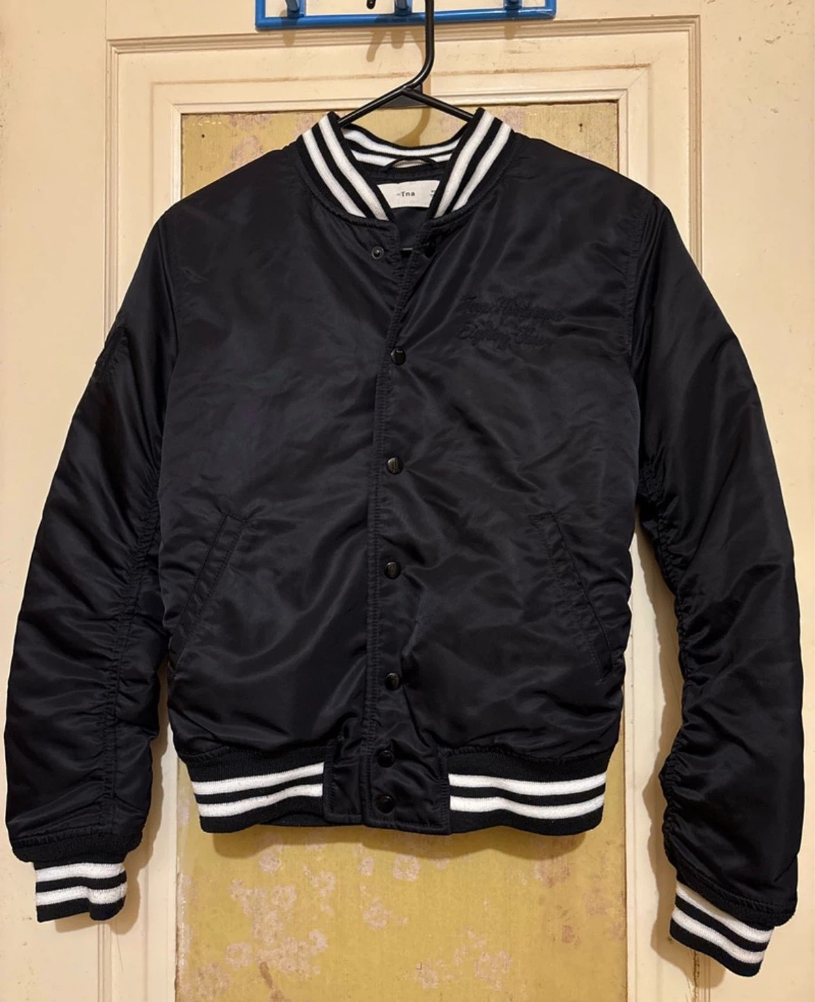 Women’s TNA Bomber Jacket szXS
