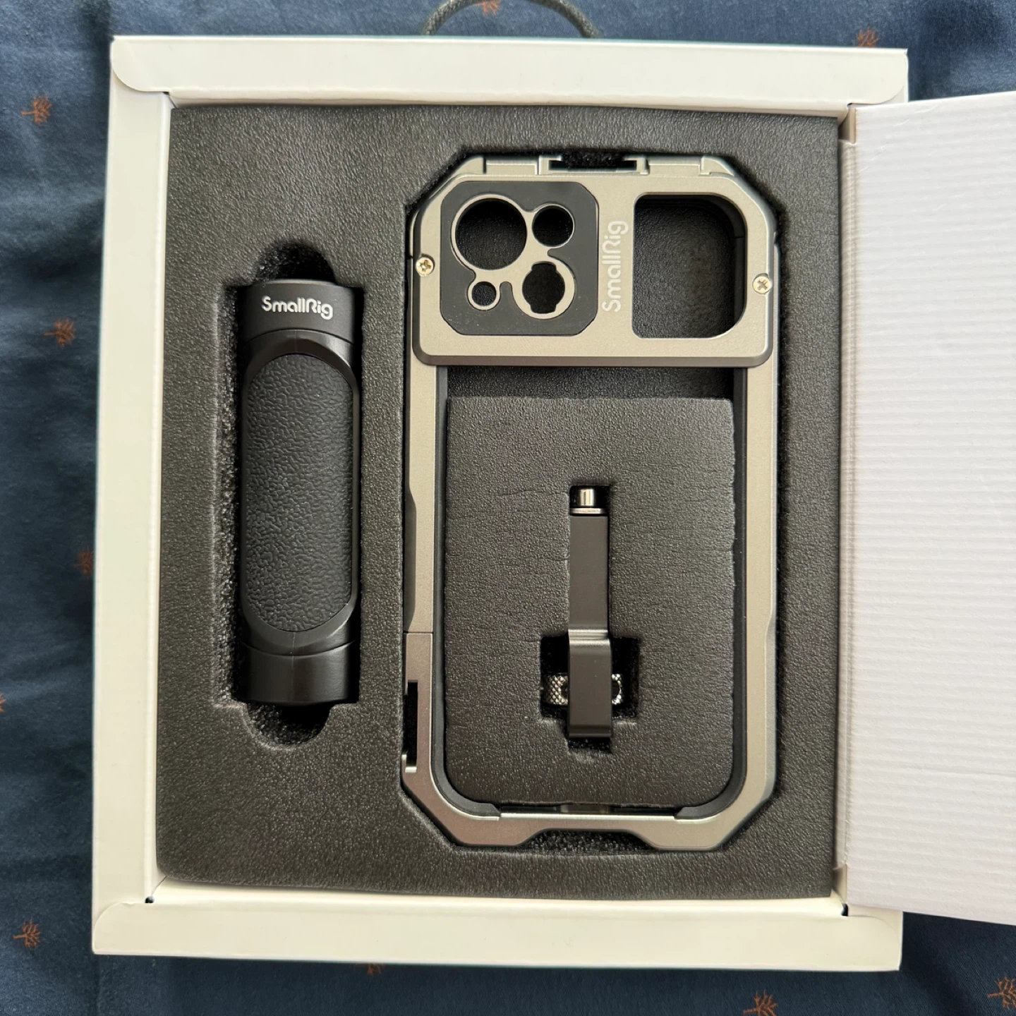 SmallRig Handheld Video Kit for iPhone 13 - photo 2