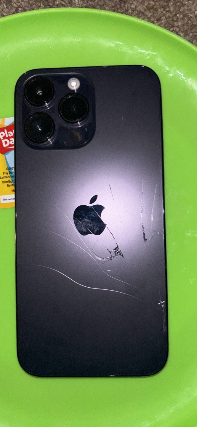 iPhone 14 Pro Max - Cracked Back Glass - photo 5