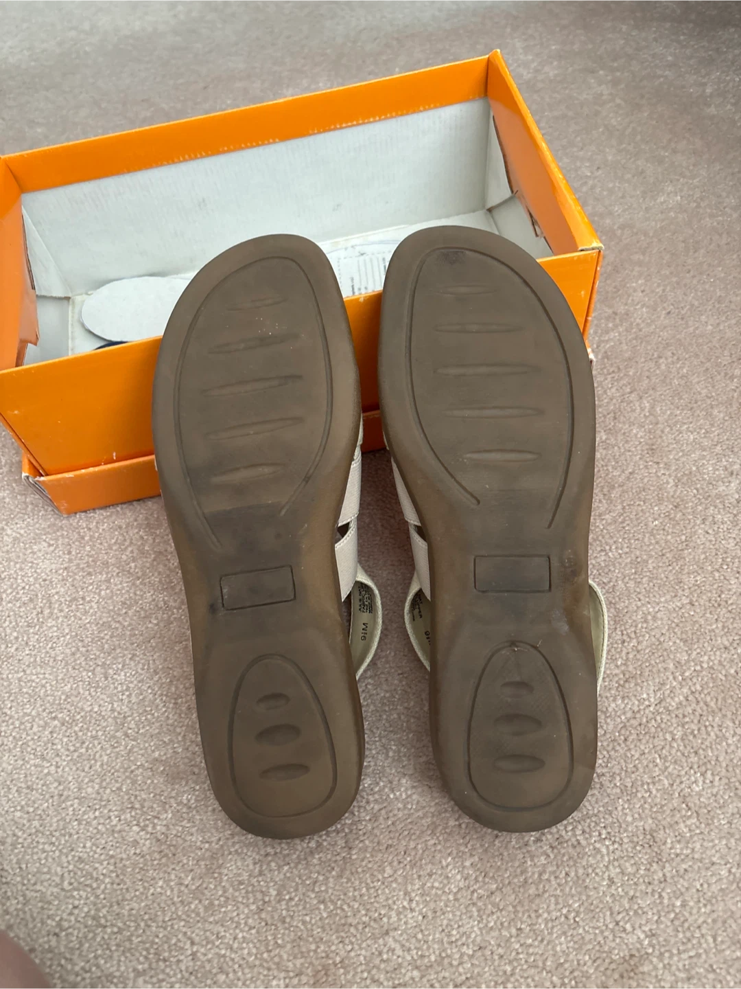 FAIRSET Women's Beige Elastic Strap Sandals Size 9M - photo 3
