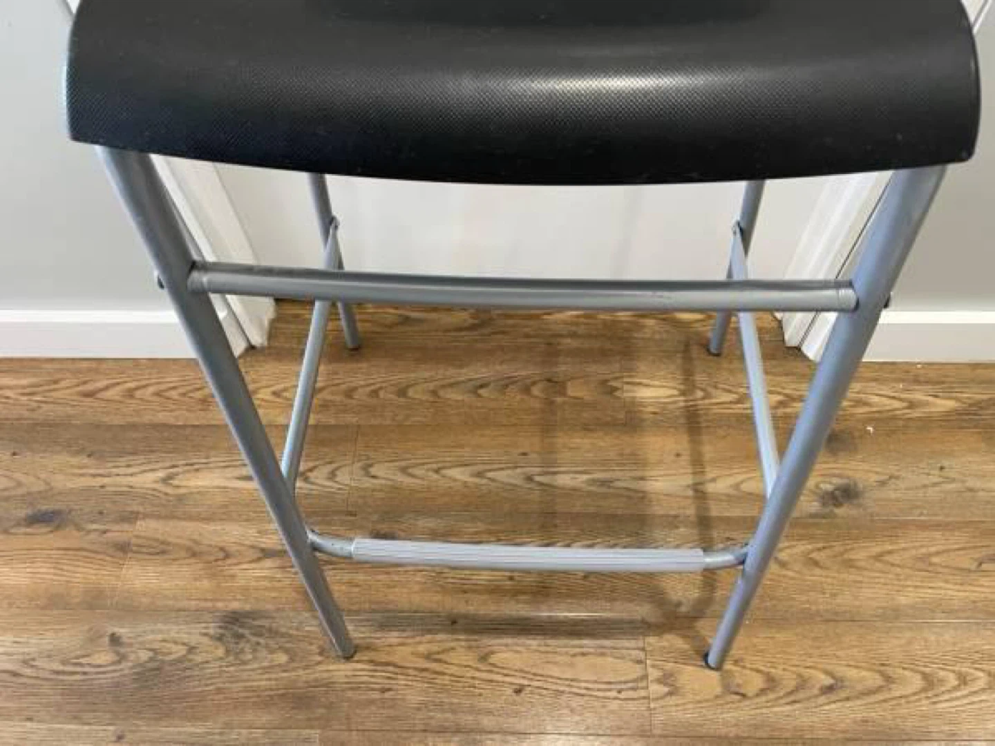 Set of 2 Black Bar Stools with Silver Metal Frame - photo 3