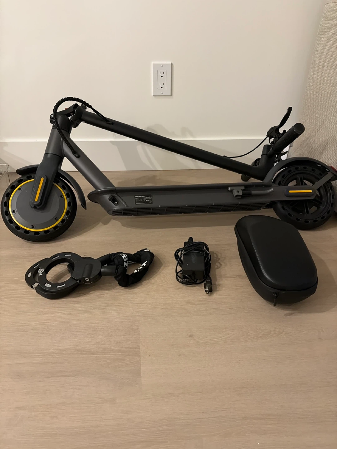 WERHY Electric Scooter with Charger and Lock - photo 2