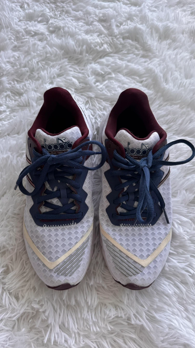 Diadora Mythos Blushield Volo 2 Running  Womens SIZE 6 - photo 3