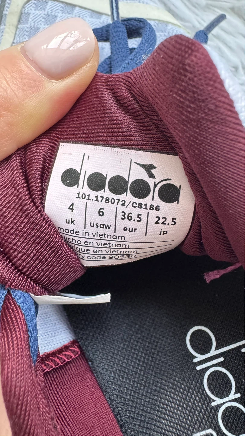 Diadora Mythos Blushield Volo 2 Running  Womens SIZE 6 - photo 4