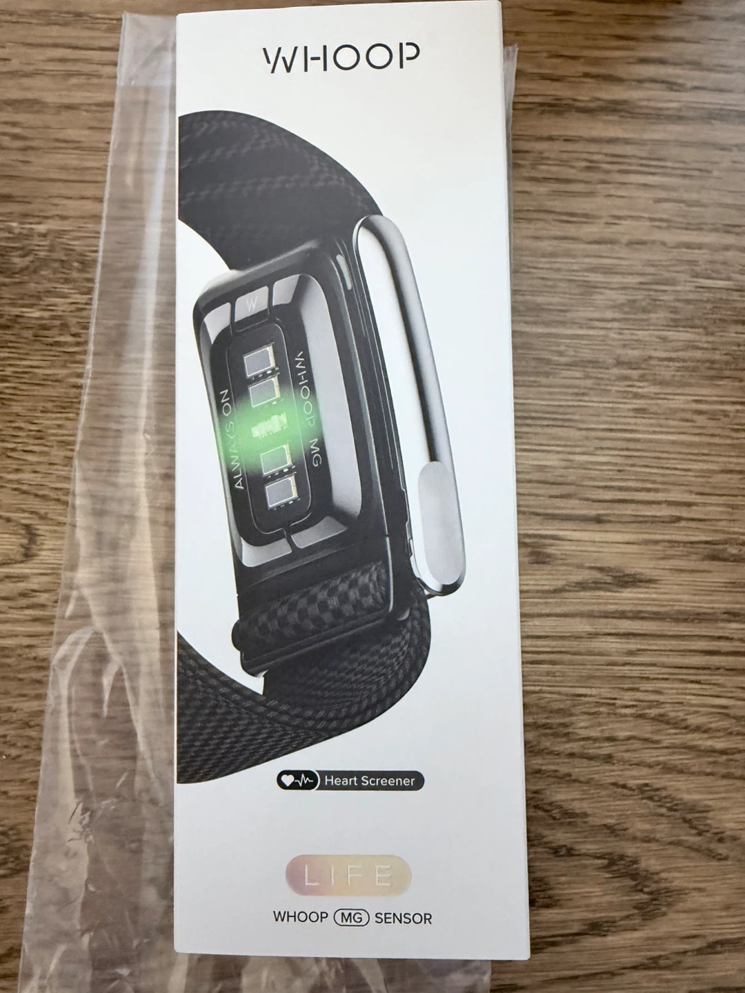 WHOOP NEW！
