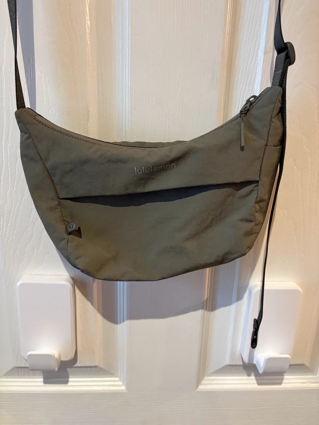 Lululemon Sling Crossbody Bag 2L