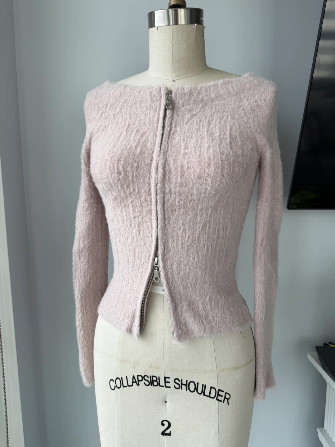 Silence + Noise Fuzzy Zip-Up Sweater XS-TP
