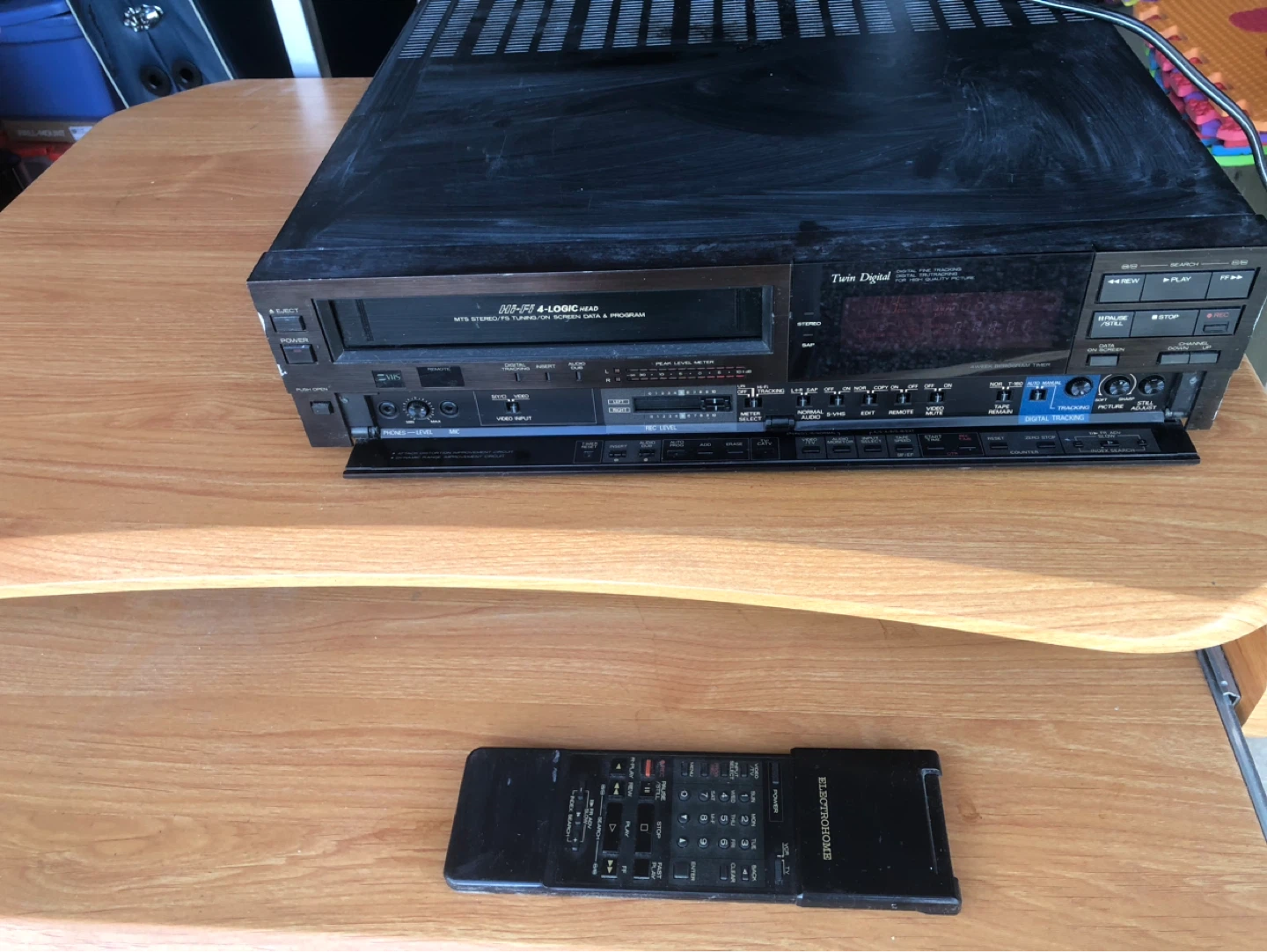 Electromede Stereo VHS VCR with Remote