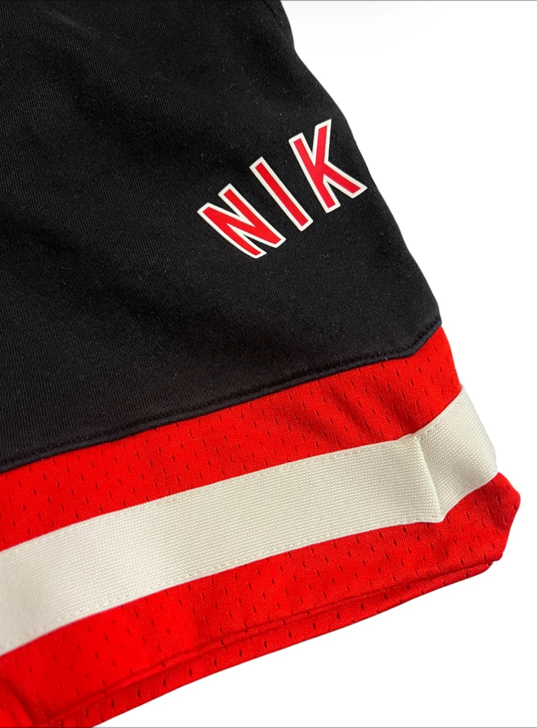 Nike Air Boys Shorts Size 5-6Y – VGUC - photo 2