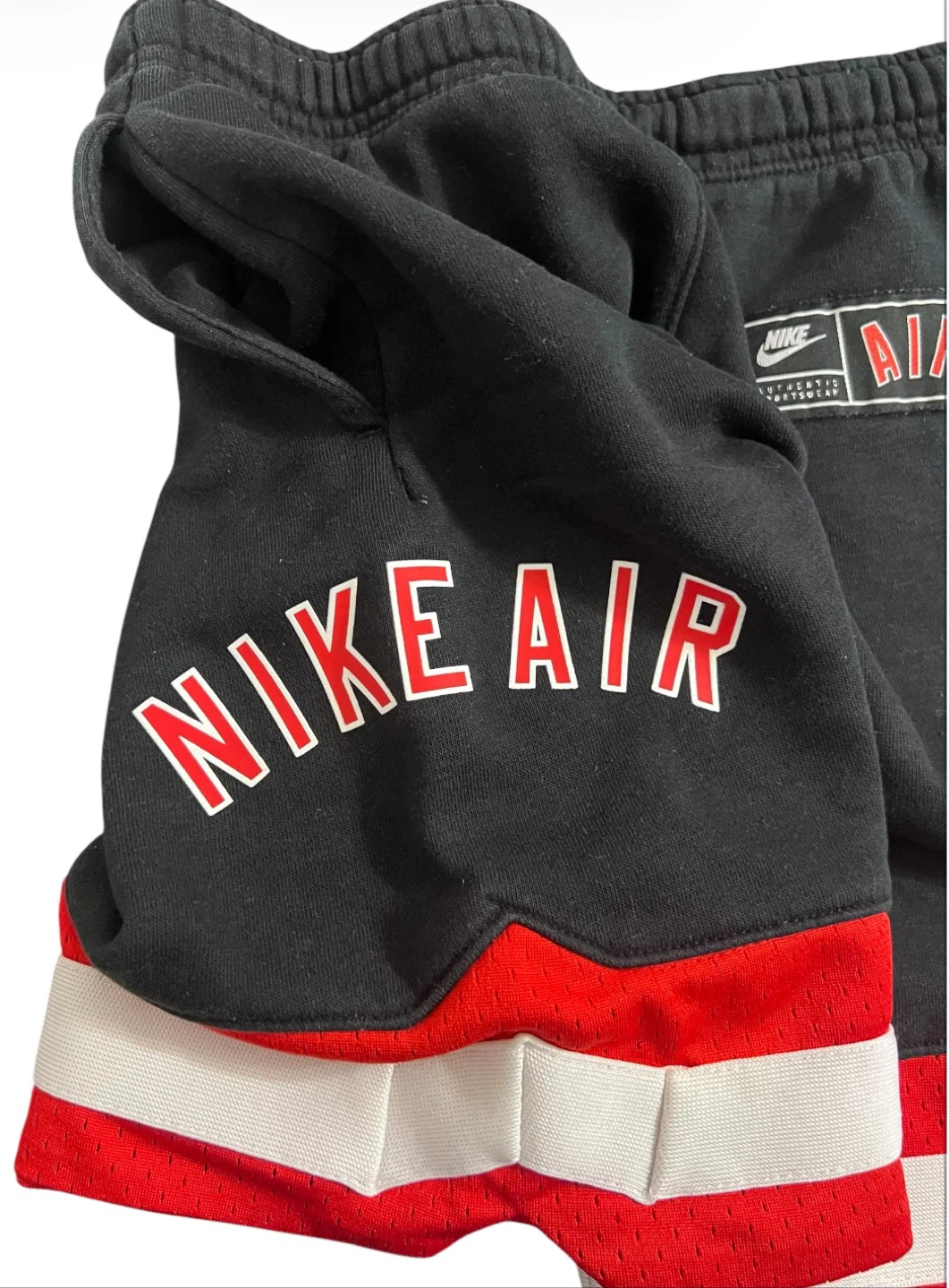 Nike Air Boys Shorts Size 5-6Y – VGUC - photo 5