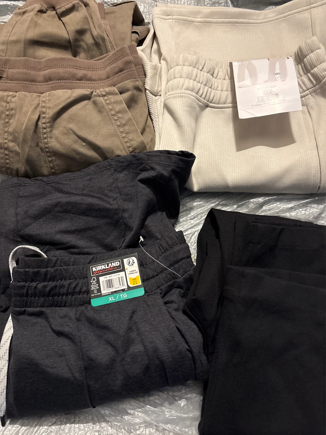 Bundle of 4 Pairs of Women's XL/TG Pants