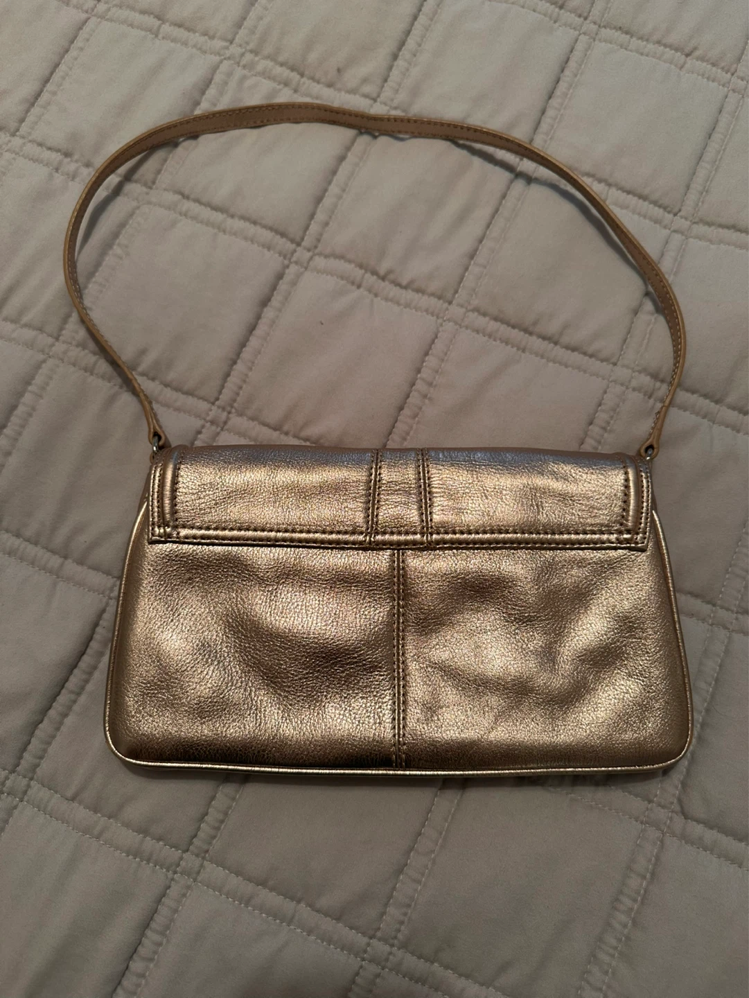 Calvin Klein Rose Gold Shoulder Bag - photo 4