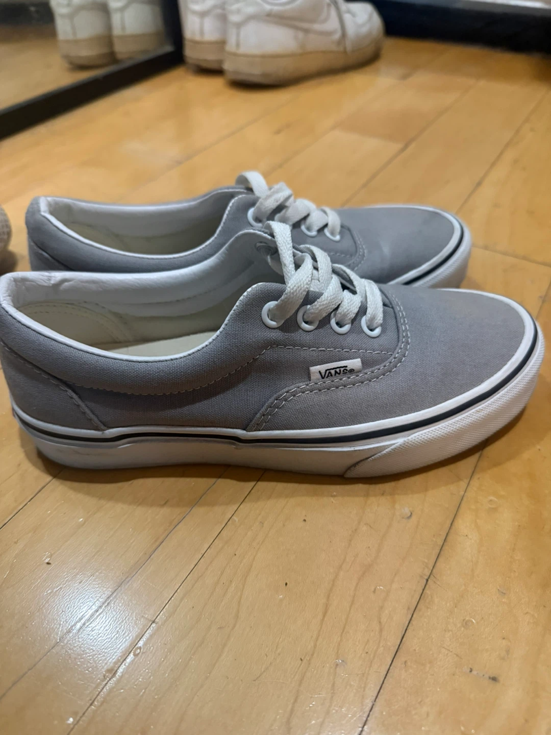 Vans Sneakers 5.5 woman