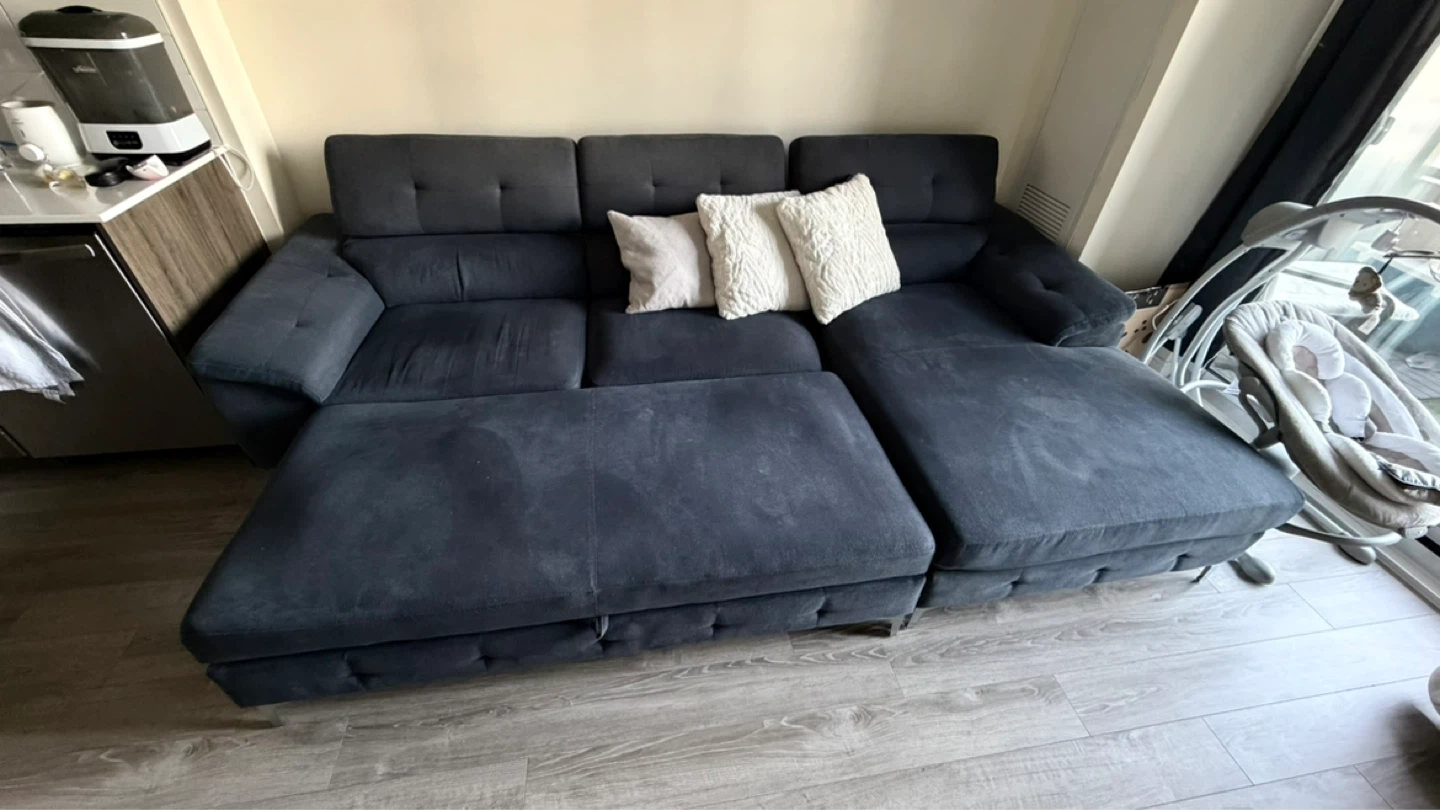 Large charcoal modern sectional sofa with adjustable - photo 2