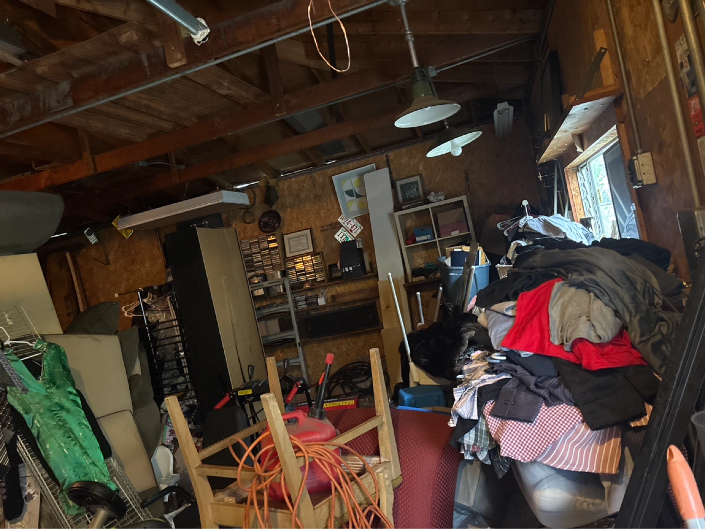 Garage sale . Everything must go . Name your price - photo 3