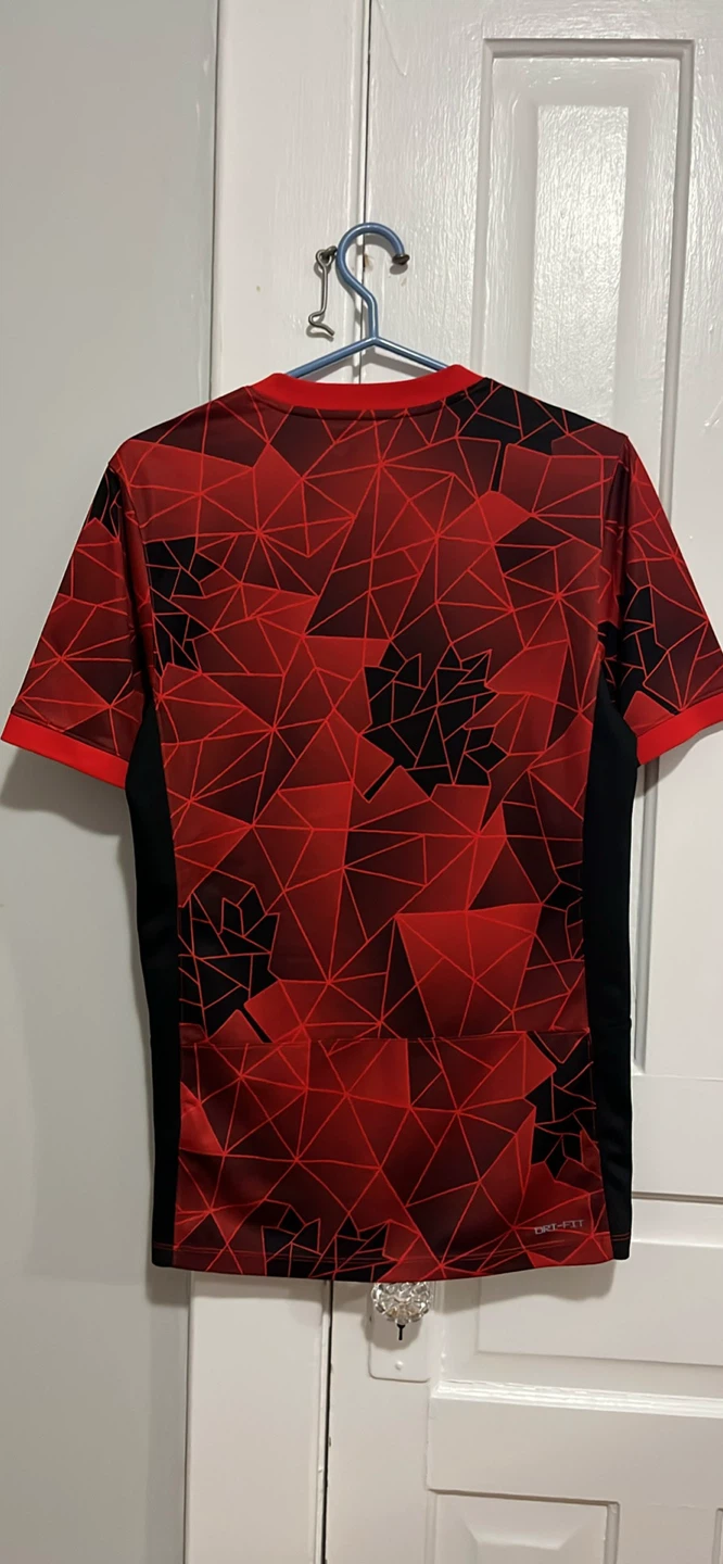 Nike Women's (Men’s Version) Canada 2023/24 Home Jersey - Size S - photo 2
