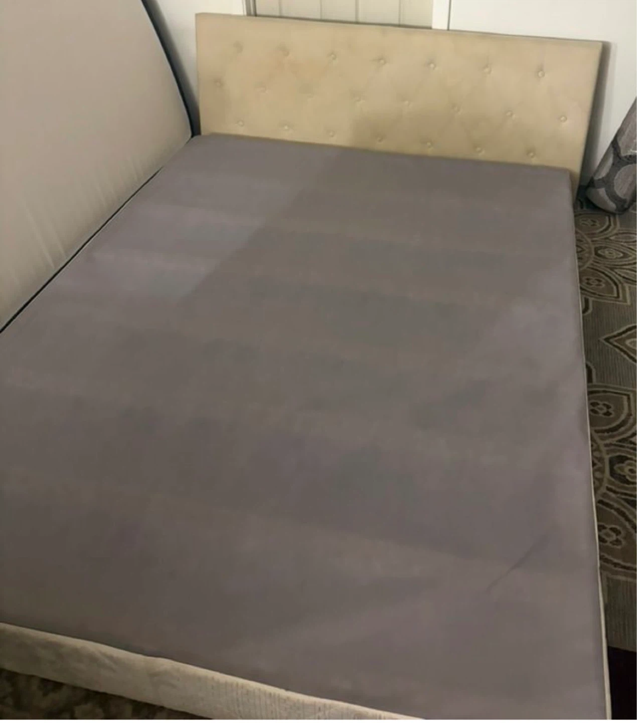 Tufted Headboard - Queen Size - Cream Upholstery