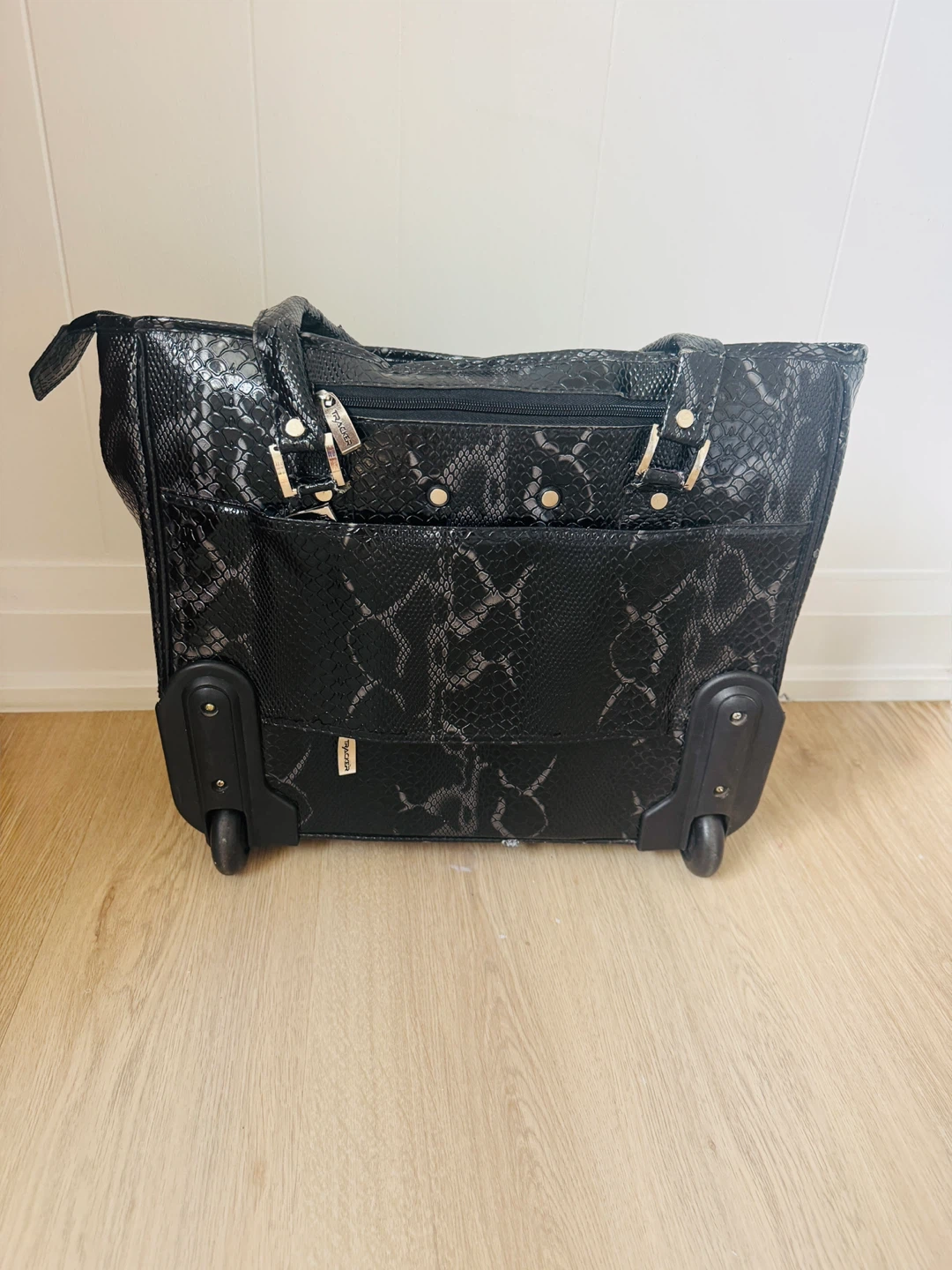 Tracker Black Faux Snakeskin Rolling Laptop Bag - photo 3