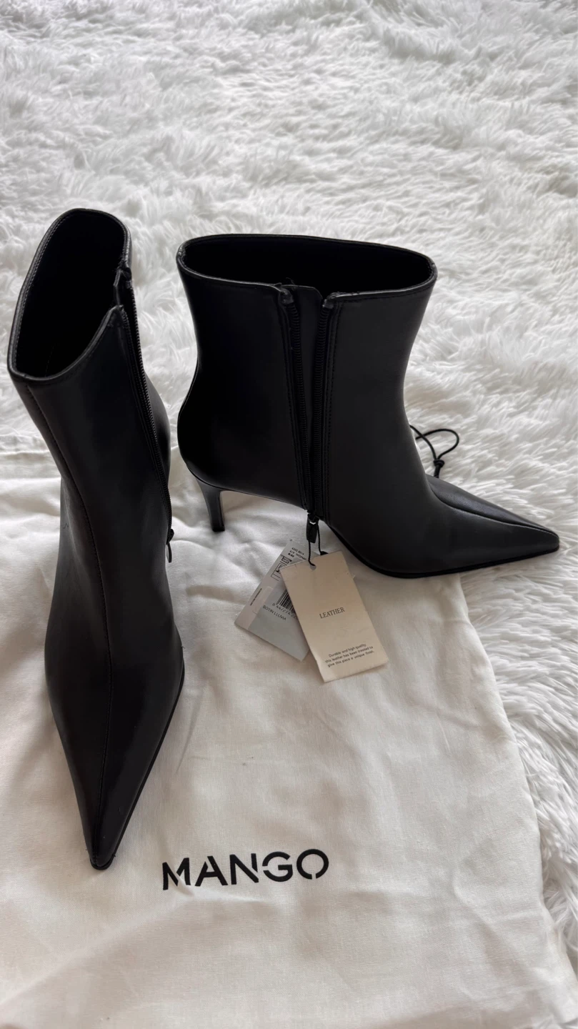 NEW Mango Black Leather Pointed Toe Heeled Ankle Boots - photo 2