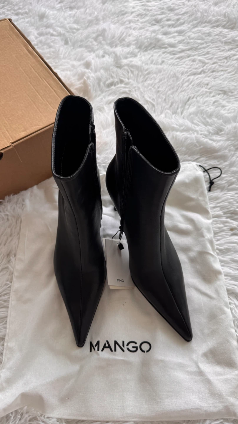 NEW Mango Black Leather Pointed Toe Heeled Ankle Boots - photo 4