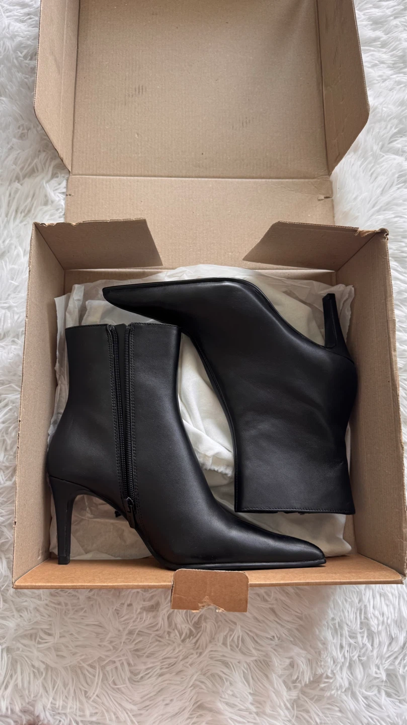 NEW Mango Black Leather Pointed Toe Heeled Ankle Boots - photo 5