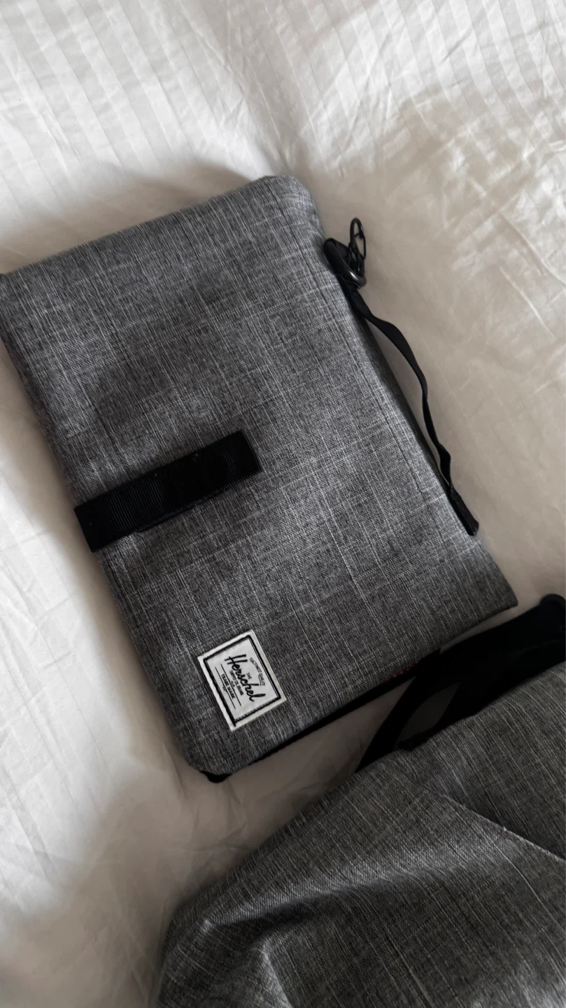 Herschel Diaper Bag - photo 3
