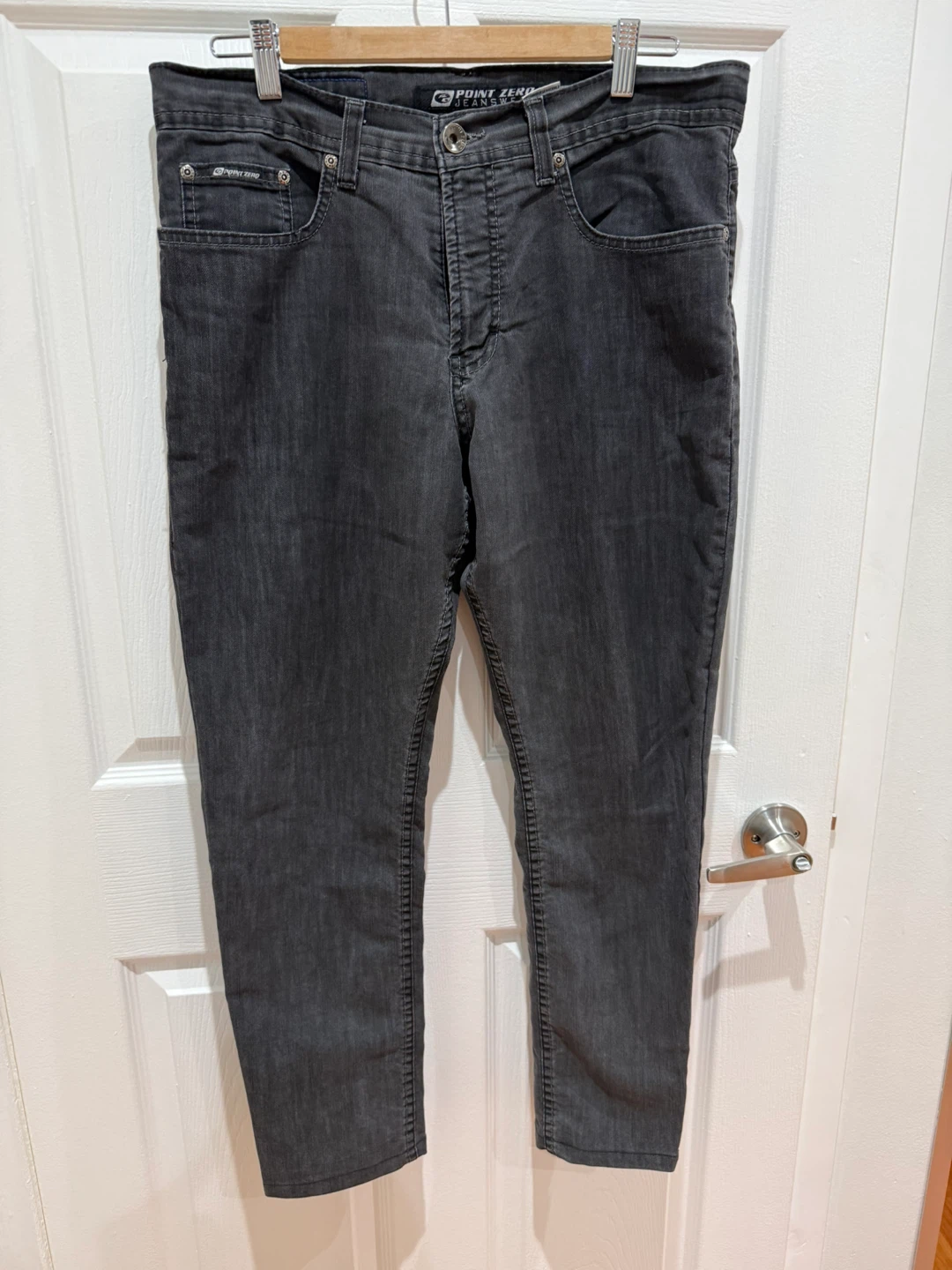 Men’s Point Zero Black Jeans - Size 34