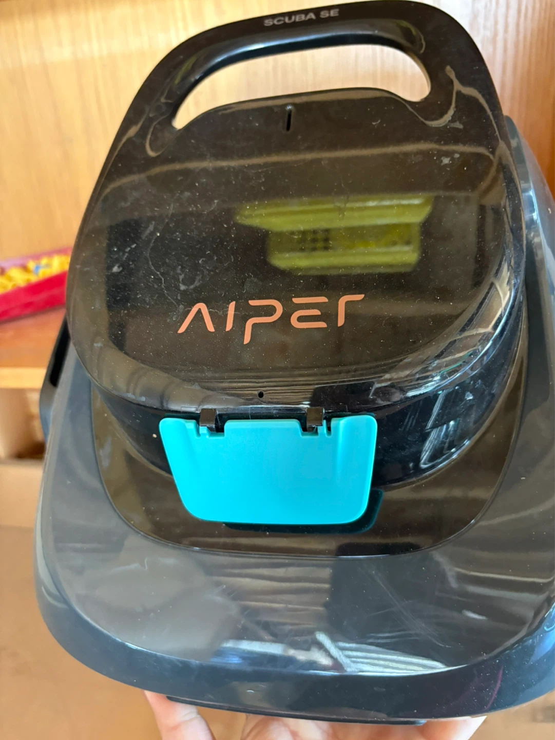 Aiper Scuba SE Robotic Pool Cleaner - photo 2