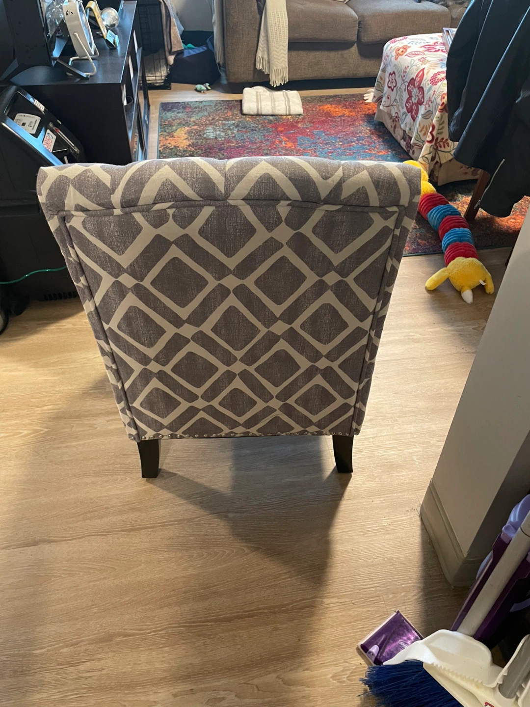 Gray and White Geometric Accent Chair - photo 5