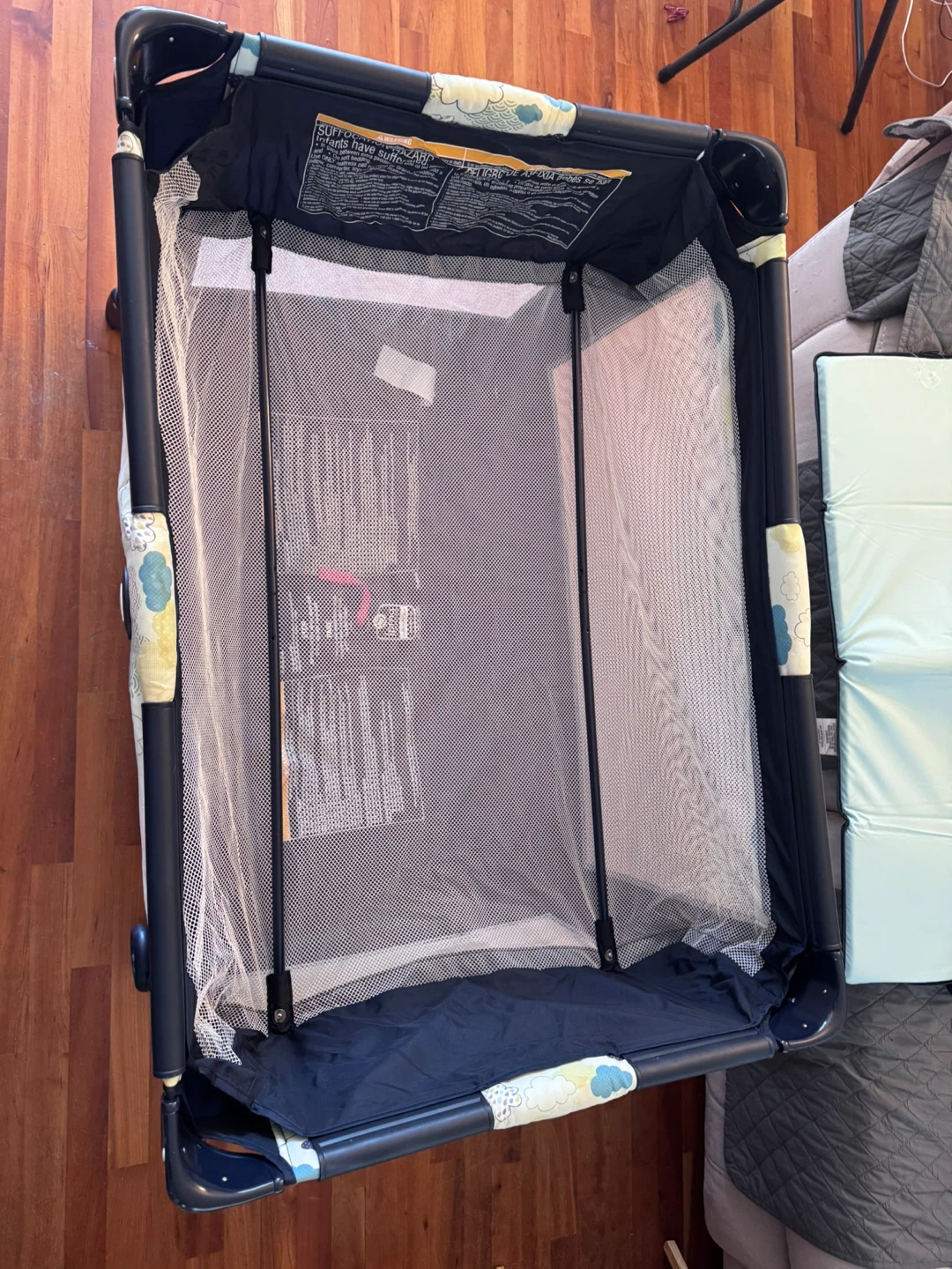 Graco Pack 'n Play Portable Playard - photo 3