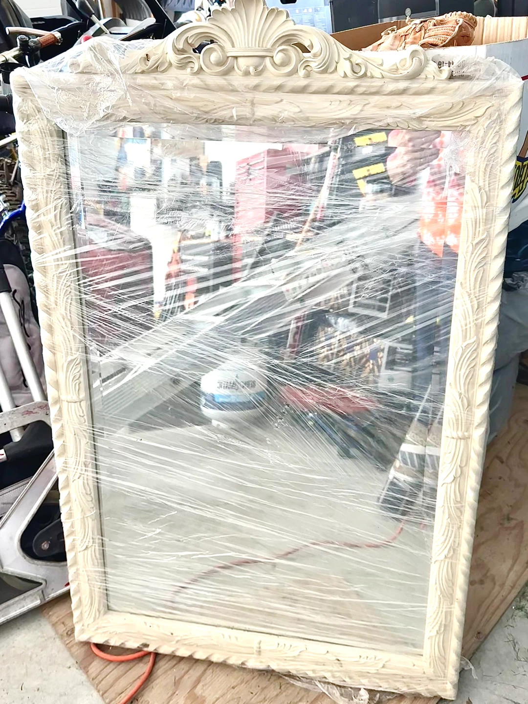 Ornate Carved Frame Mirror - photo 2