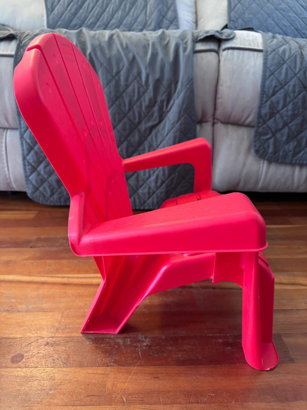 Little Tikes Red Plastic Adirondack Kids Chair